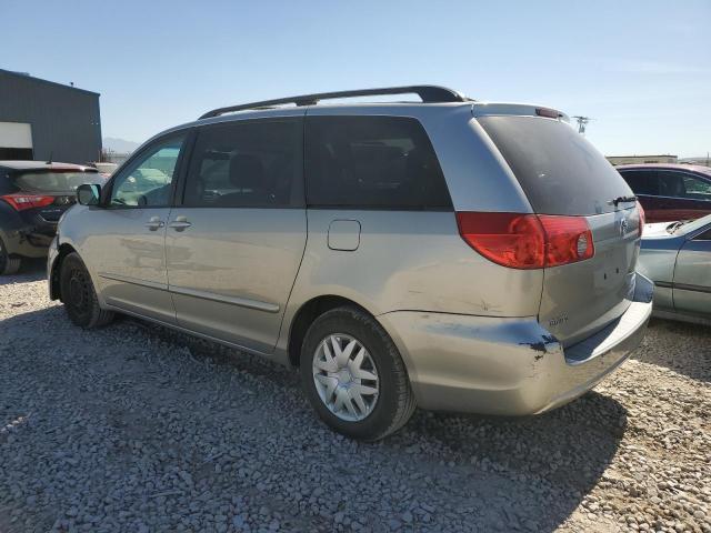 Obraz 2 z 2010 TOYOTA SIENNA CE 2010 z VIN 5TDKK4CC2AS318555