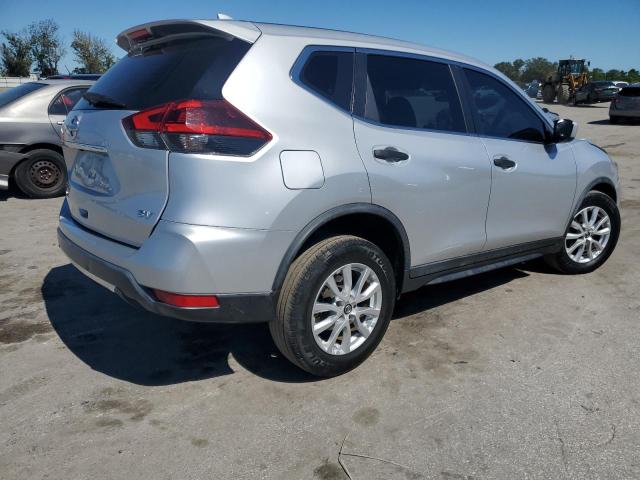 Obraz 3 z 2018 NISSAN ROGUE S 2018 z VIN KNMAT2MT0JP501930