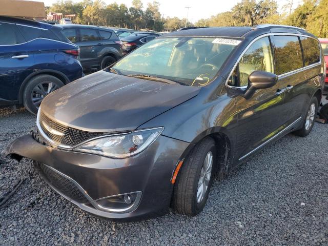 Image 1 of 2018 CHRYSLER PACIFICA TOURING L 2018 with VIN 2C4RC1BG8JR110798