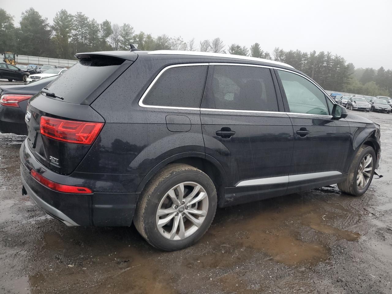Image 3 of 2018 AUDI Q7 PREMIUM PLUS 2018 with VIN WA1LABF76JD000969