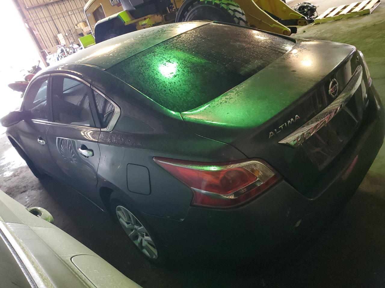 Image 2 of 2013 NISSAN ALTIMA 2.5 2013 with VIN 1N4AL3AP3DC213754