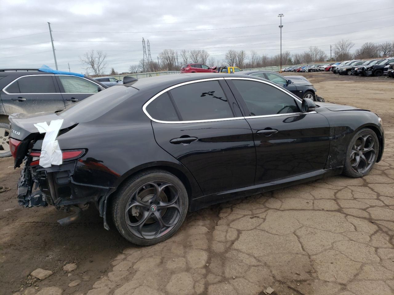 Image 3 of 2017 ALFA ROMEO GIULIA 2017 with VIN ZARFAEBNXH7535973