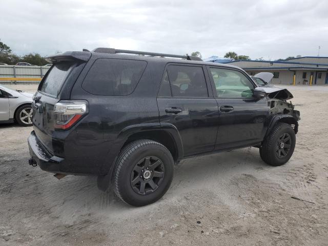 Image 3 of 2021 TOYOTA 4RUNNER SR5/SR5 PREMIUM 2021 with VIN JTEBU5JRXM5899039