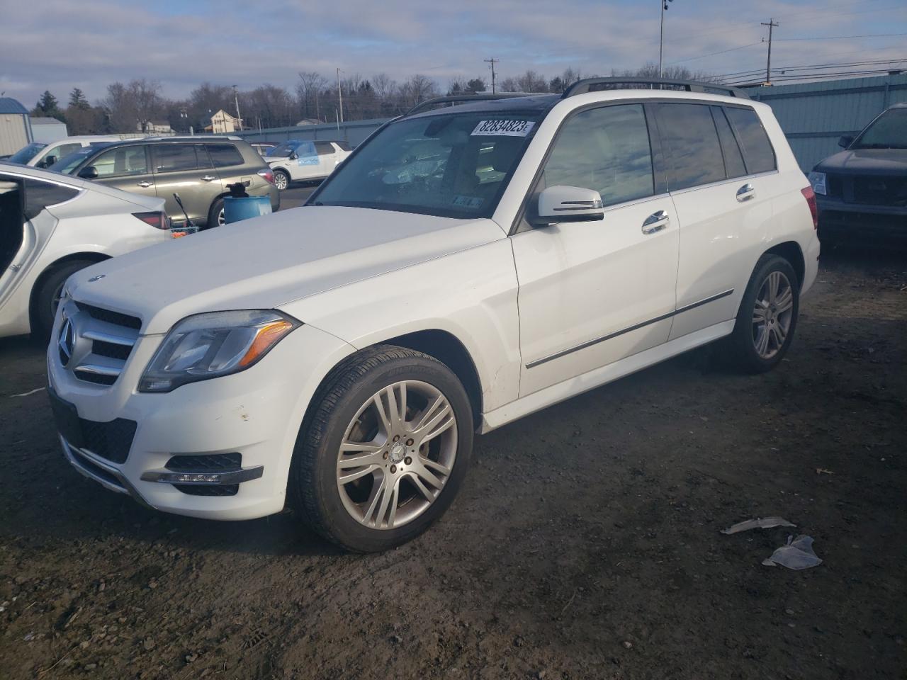 Obraz 1 z 2013 MERCEDES-BENZ GLK 350 4MATIC 2013 z VIN WDCGG8JB9DG038813