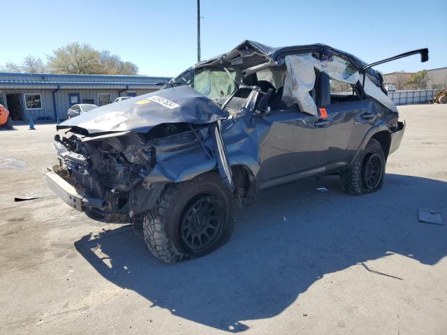 Obraz 1 z 2020 TOYOTA 4RUNNER SR5/SR5 PREMIUM 2020 z VIN JTEBU5JR7L5804287