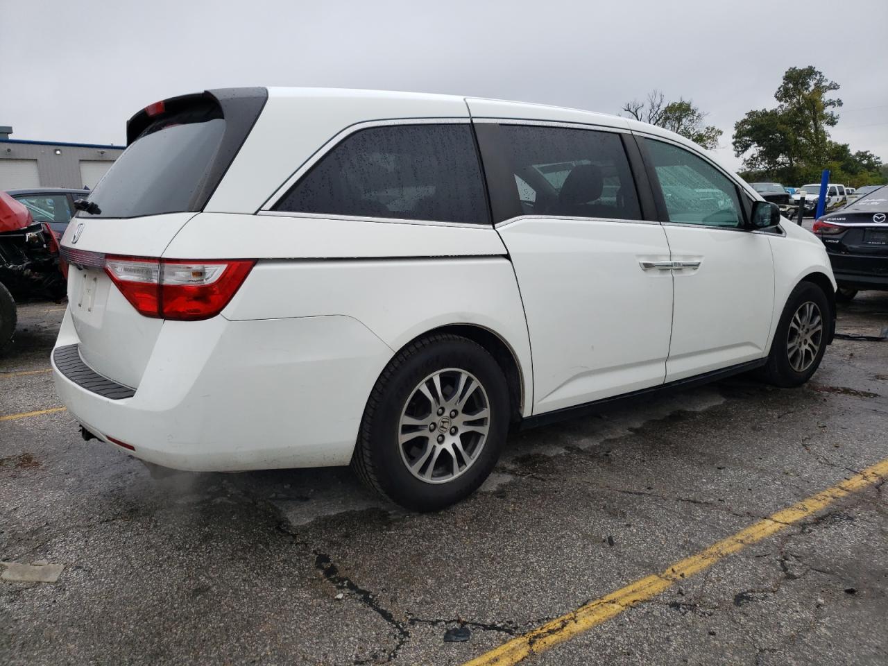 Изображение 3 2013 HONDA ODYSSEY EXL 2013 с VIN 5FNRL5H67DB065178