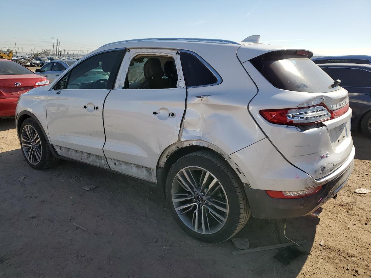 Obraz 2 z 2015 LINCOLN MKC  2015 z VIN 5LMTJ2AH8FUJ18995