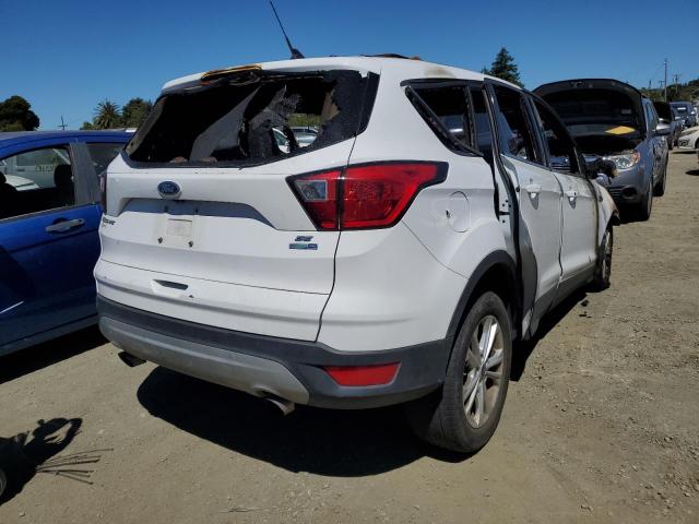 Image 3 of 2019 FORD ESCAPE SE 2019 with VIN 1FMCU9GD5KUB29177