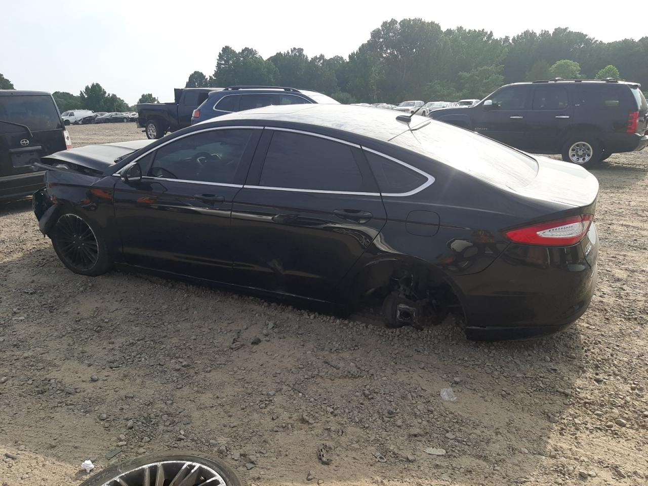 Obraz 2 z Ford Fusion Se 2016 z VIN 3FA6P0HD4GR395703