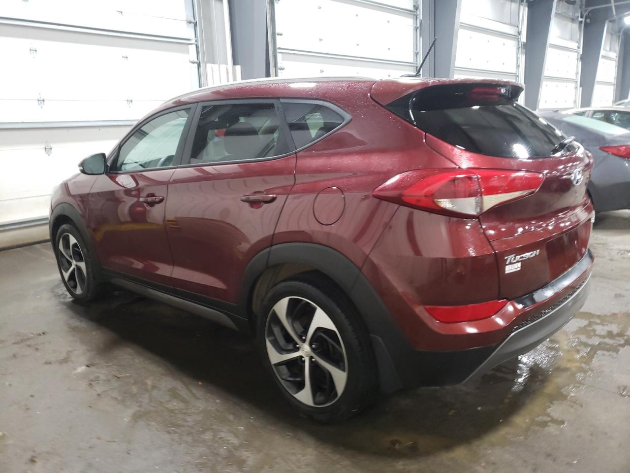 Изображение 2 2016 HYUNDAI TUCSON LIMITED 2016 с VIN KM8J3CA25GU080276