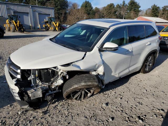 Obraz 2017 TOYOTA HIGHLANDER SE 2017