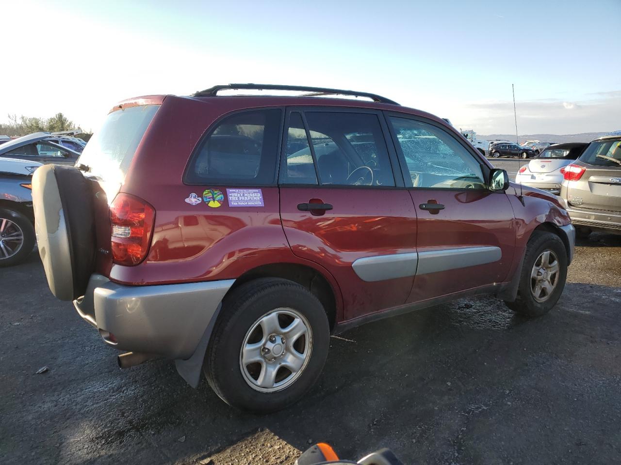 Image 3 of 2005 TOYOTA RAV4  2005 with VIN JTEHD20V450053494