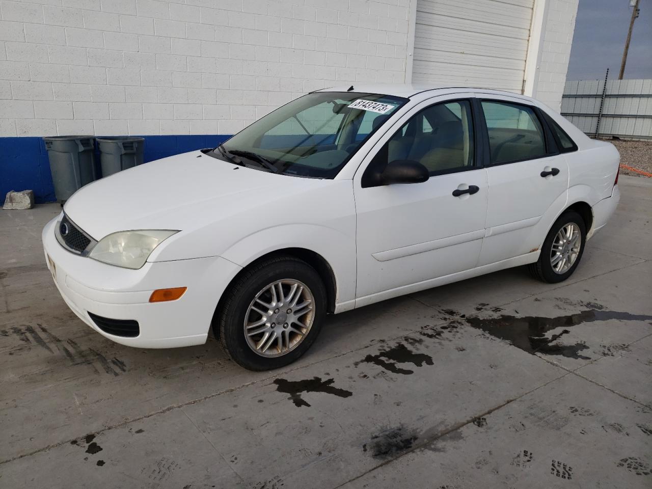 Image 1 of 2007 FORD FOCUS ZX4 2007 with VIN 1FAFP34N47W127750