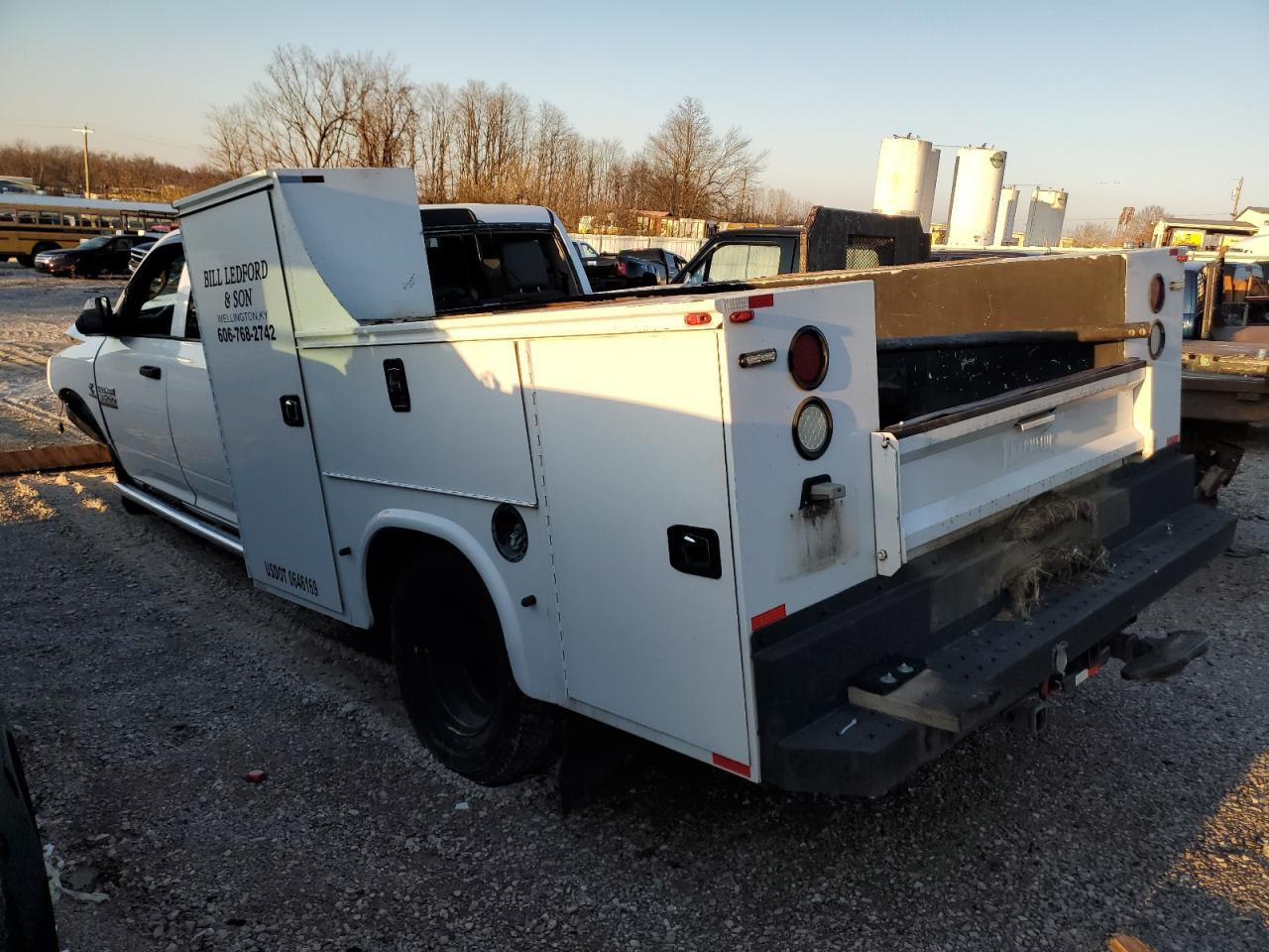 Image 2 of 2015 RAM 3500  2015 with VIN 3C7WRSCL3FG535672