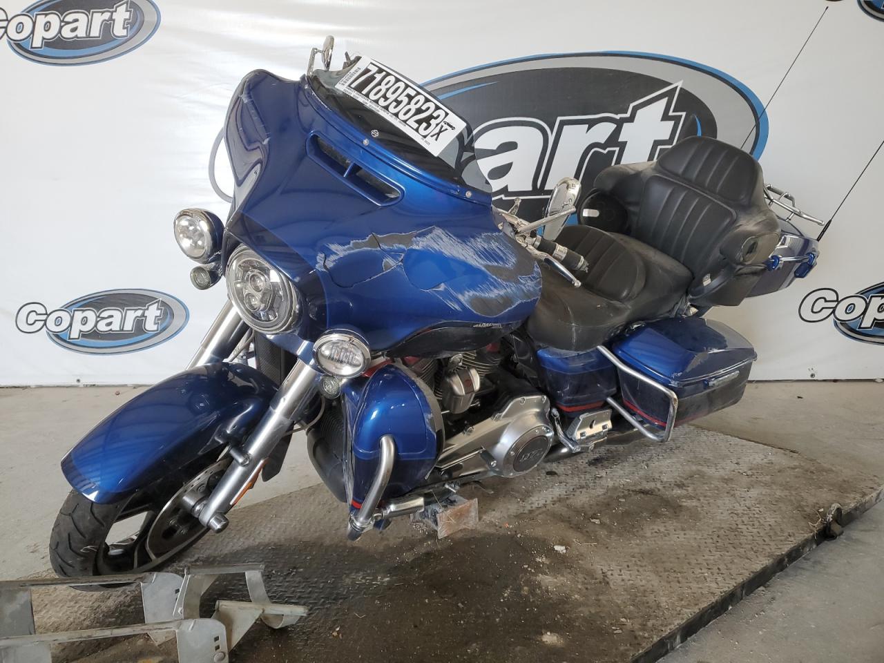 Image 2 of 2020 HARLEY-DAVIDSON FLHTKSE  2020 with VIN 1HD1TEH17LB952829