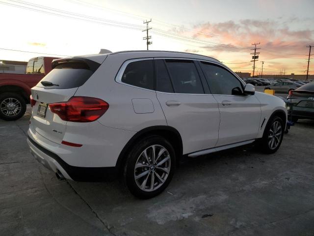 Obraz 3 z 2019 BMW X3 SDRIVE30I 2019 z VIN 5UXTR7C51KLR45090