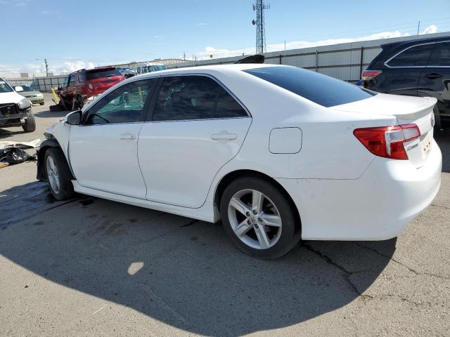 Obraz 2 z 2014 TOYOTA CAMRY L 2014 z VIN 4T1BF1FK2EU435779