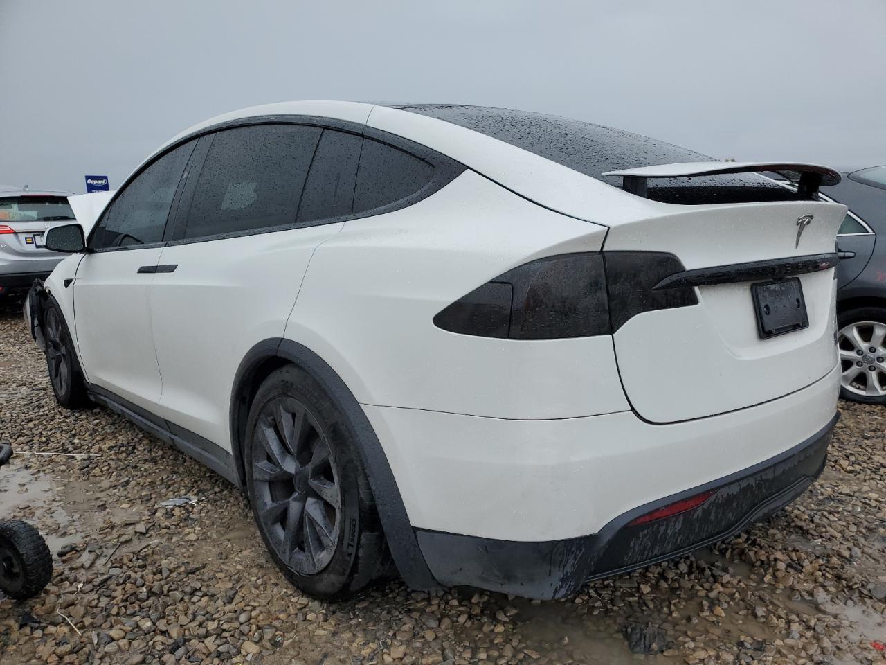 Obraz 2 z 2023 TESLA MODEL X  2023 z VIN 7SAXCBE67PF375459