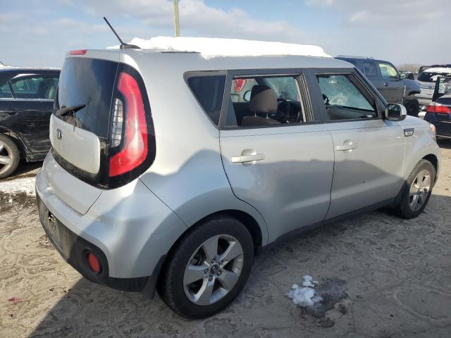 Obraz 3 z 2018 KIA SOUL  2018 z VIN KNDJN2A23J7521529