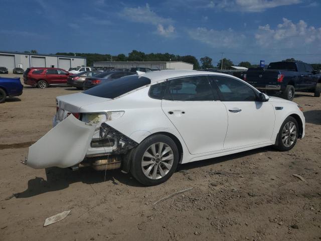 Obraz 3 z 2016 KIA OPTIMA EX 2016 z VIN 5XXGU4L32GG064761