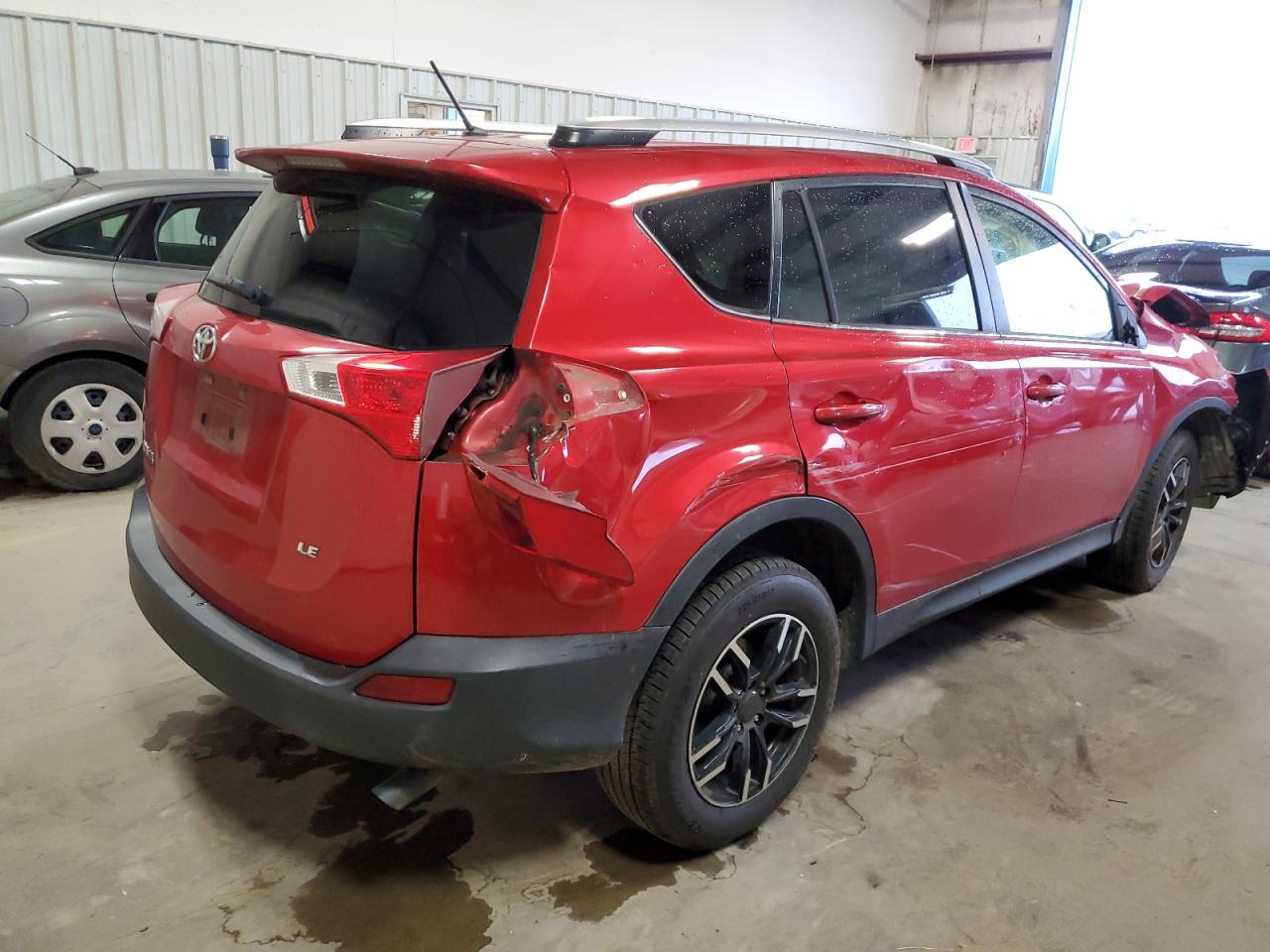 Image 3 of 2015 TOYOTA RAV4 LE 2015 with VIN JTMZFREV5FJ047591
