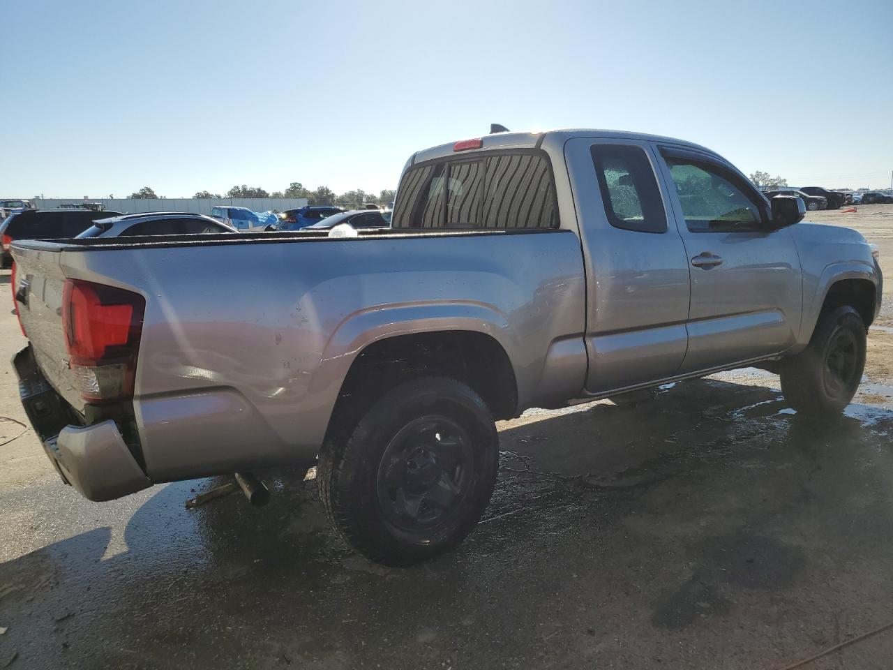 Obraz 3 z 2019 TOYOTA TACOMA ACCESS CAB 2019 z VIN 5TFSZ5AN2KX195034