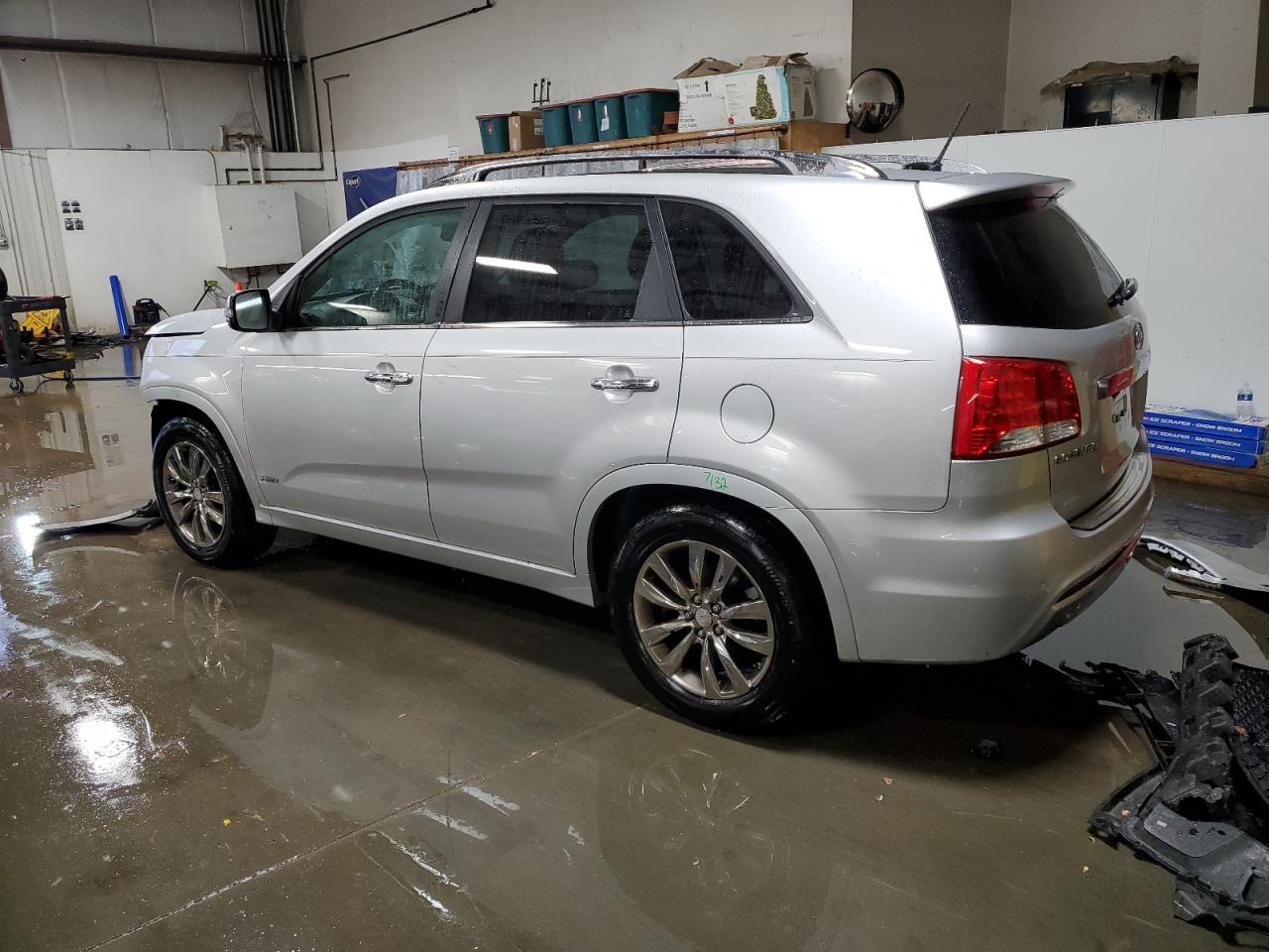 Image 2 of 2012 KIA SORENTO SX 2012 with VIN 5XYKWDA21CG285689