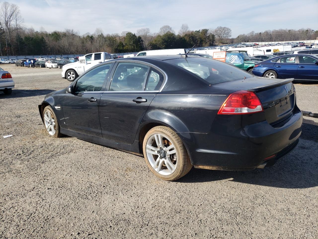 Image 2 of 2009 PONTIAC G8  2009 with VIN 6G2ER57759L175214