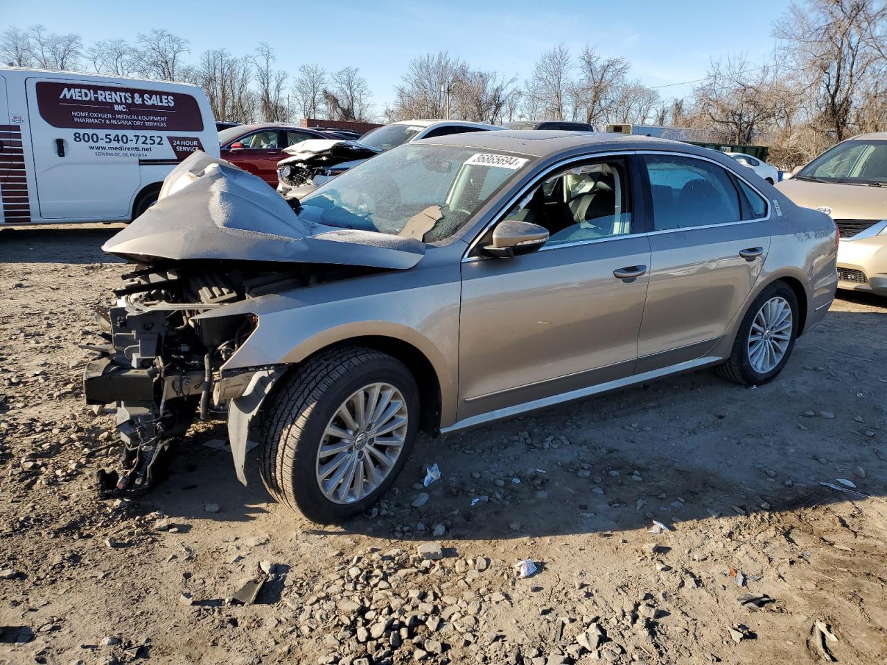 Изображение 2016 VOLKSWAGEN PASSAT SE 2016