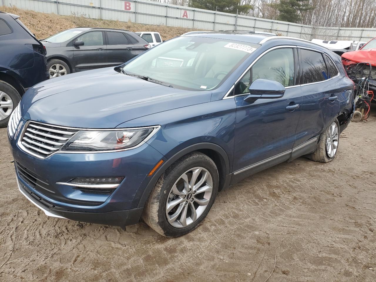 Obraz 1 z 2018 LINCOLN MKC SELECT 2018 z VIN 5LMCJ2D92JUL04304