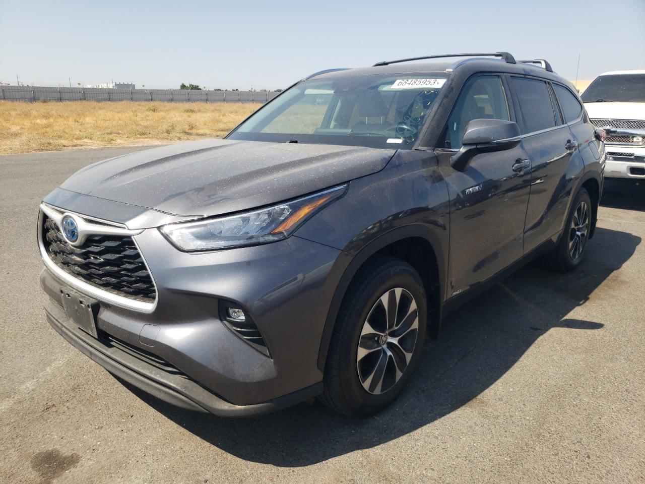 Изображение 1 2020 TOYOTA HIGHLANDER HYBRID XLE 2020 с VIN 5TDHBRCH8LS509306