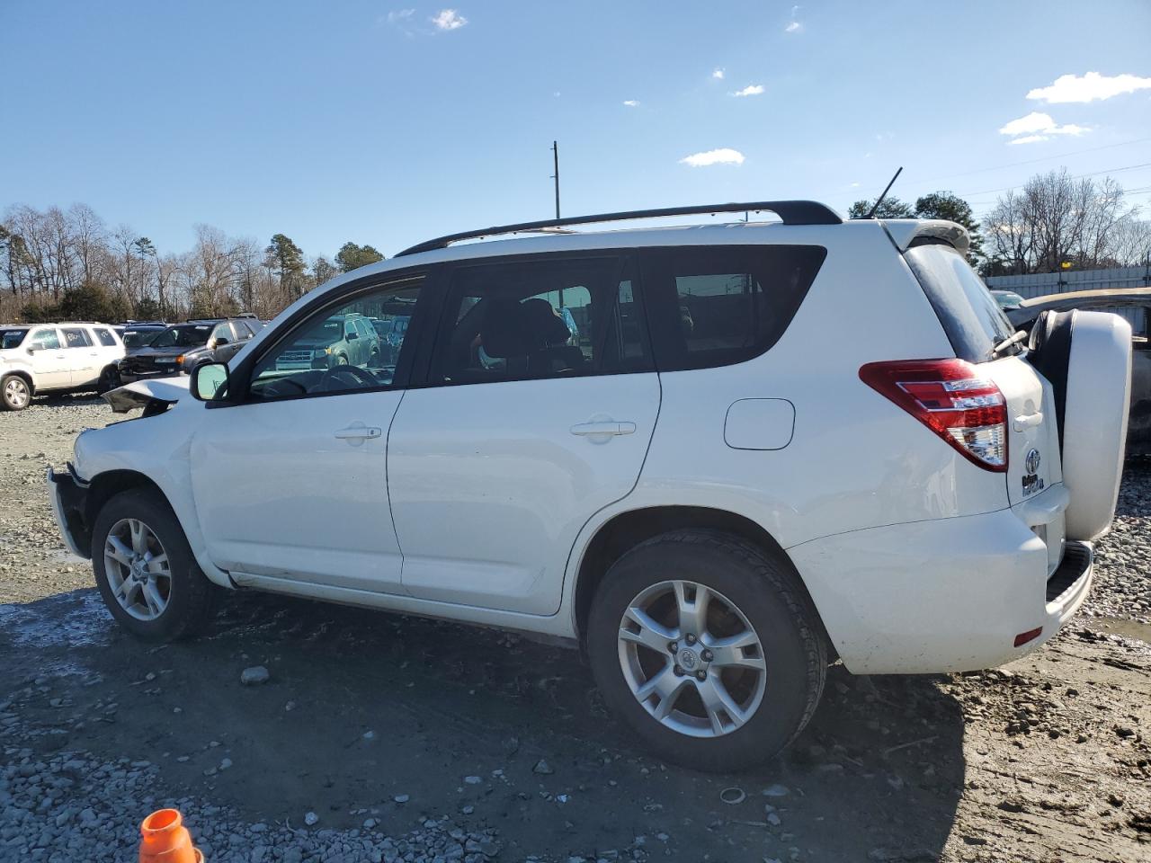 Image 2 of 2011 TOYOTA RAV4  2011 with VIN 2T3BF4DV3BW095799