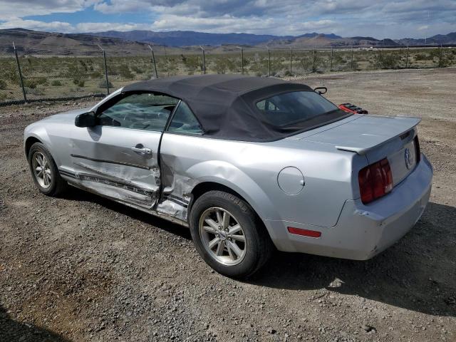 Obraz 2 z 2007 FORD MUSTANG  2007 z VIN 1ZVFT84N175205956