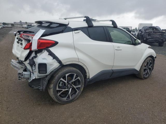 Obraz 3 z 2019 TOYOTA C-HR XLE 2019 z VIN JTNKHMBX0K1056094