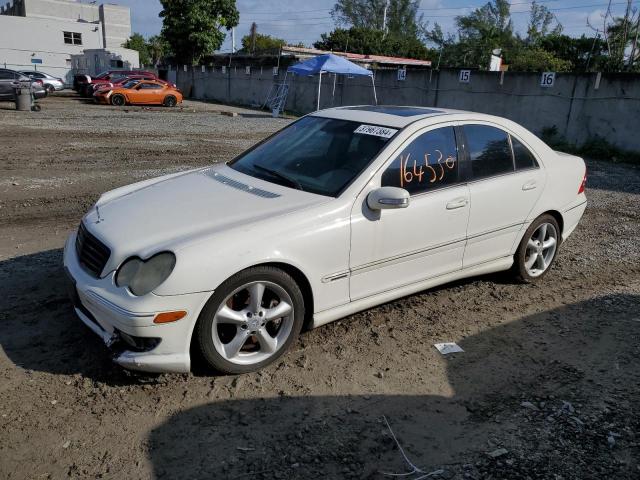 Obraz 1 z 2006 MERCEDES-BENZ C-CLASS 230 2006 z VIN WDBRF52H66A834555
