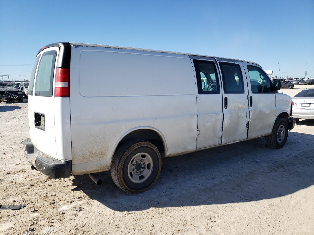 Obraz 3 z 2013 CHEVROLET EXPRESS G2500  2013 z VIN 1GCWGGCG3D1112833