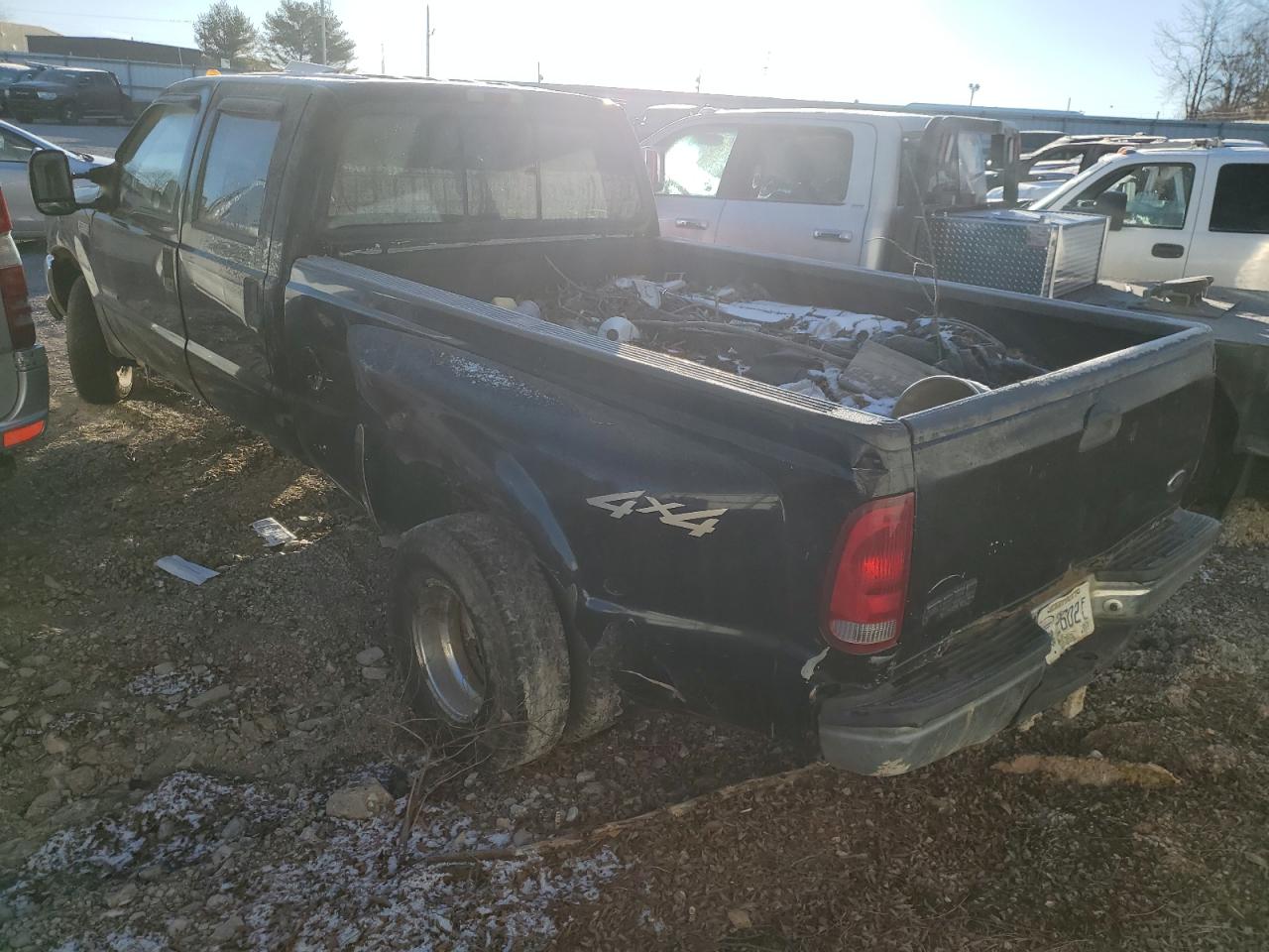 Изображение 2 2000 FORD F350 SUPER DUTY 2000 с VIN 1FTWW33F5YEE36366