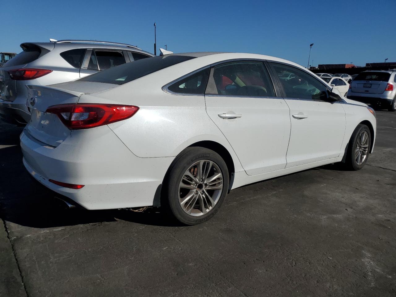 Obraz 3 z 2017 HYUNDAI SONATA SE 2017 z VIN 5NPE24AF0HH587504