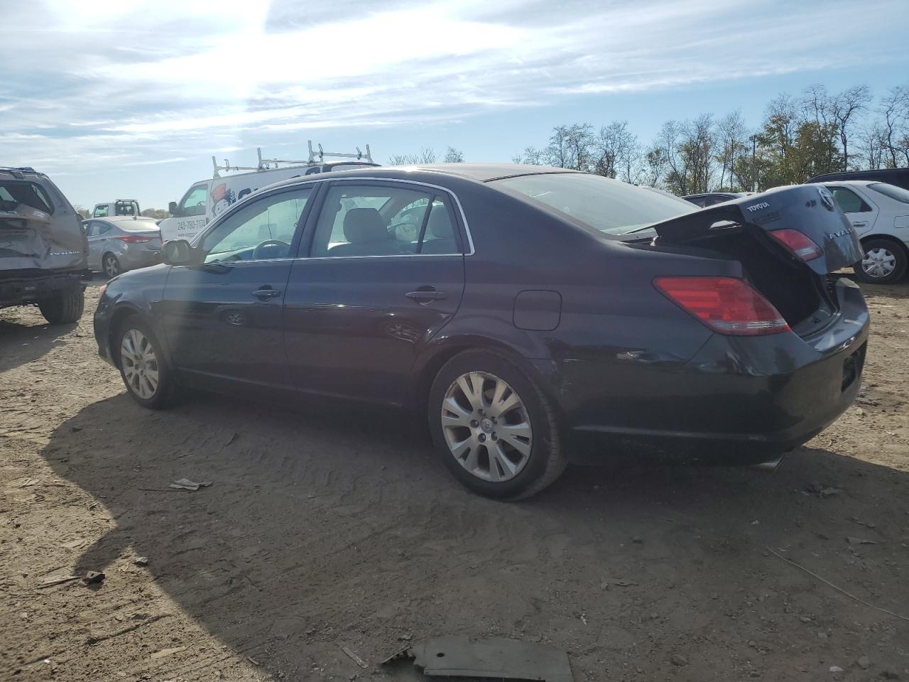 Image 2 of 2008 TOYOTA AVALON XL 2008 with VIN 4T1BK36B68U284277