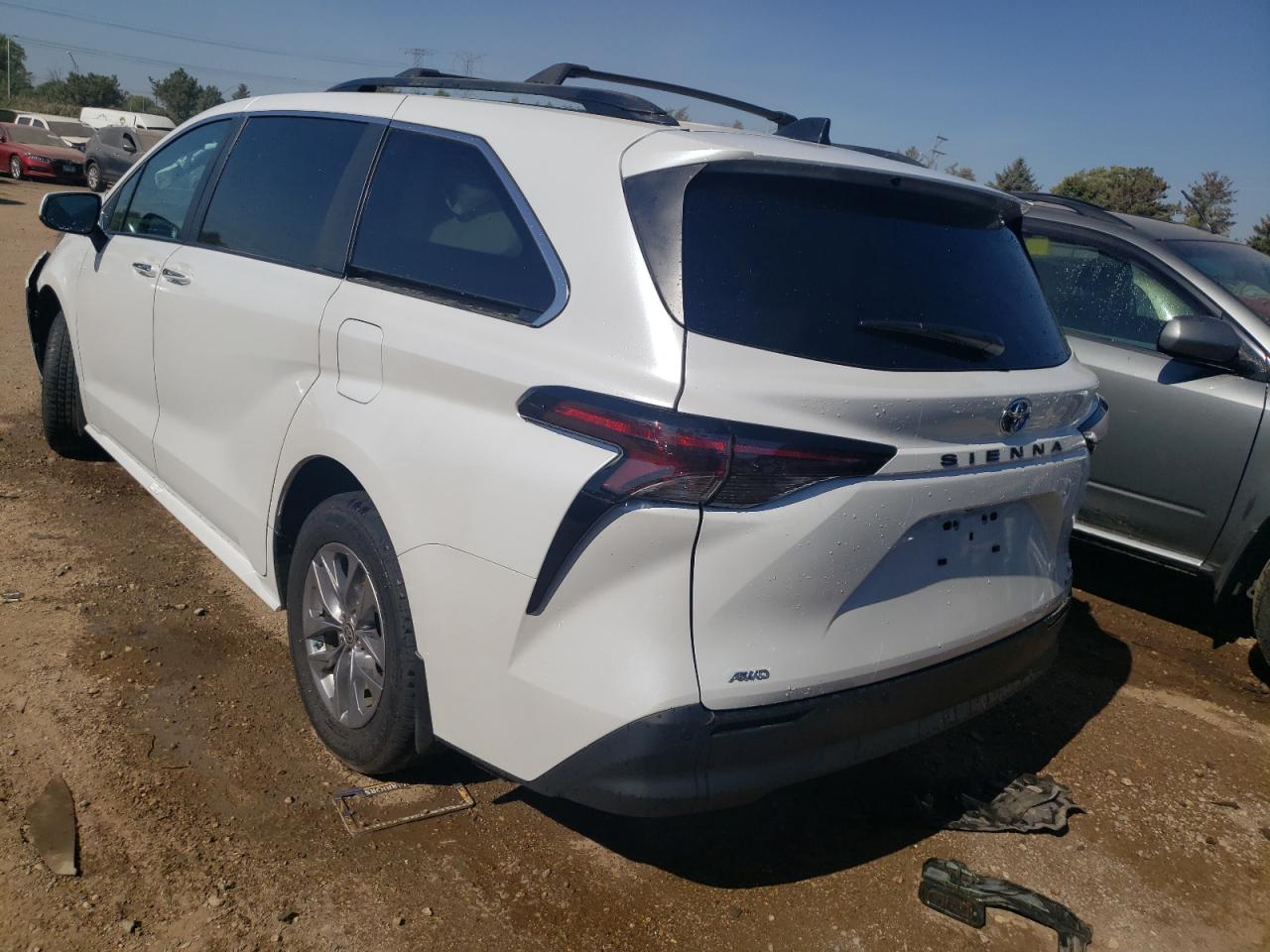 Image 2 of 2023 TOYOTA SIENNA XLE 2023 with VIN 5TDYSKFC4PS076824