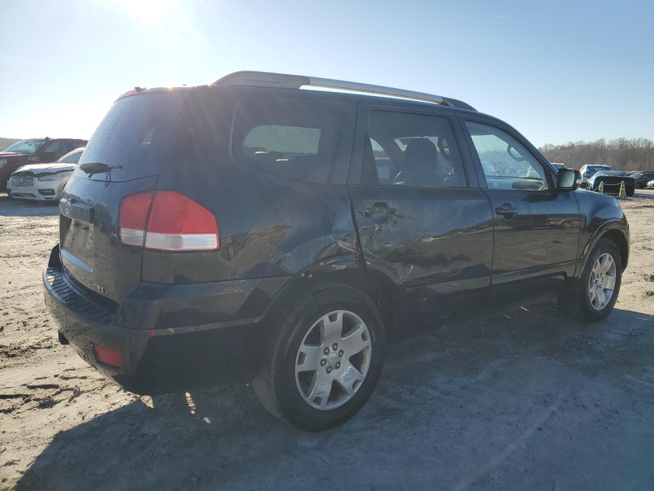 Image 3 of 2009 KIA BORREGO LX 2009 with VIN KNDJJ741195025454