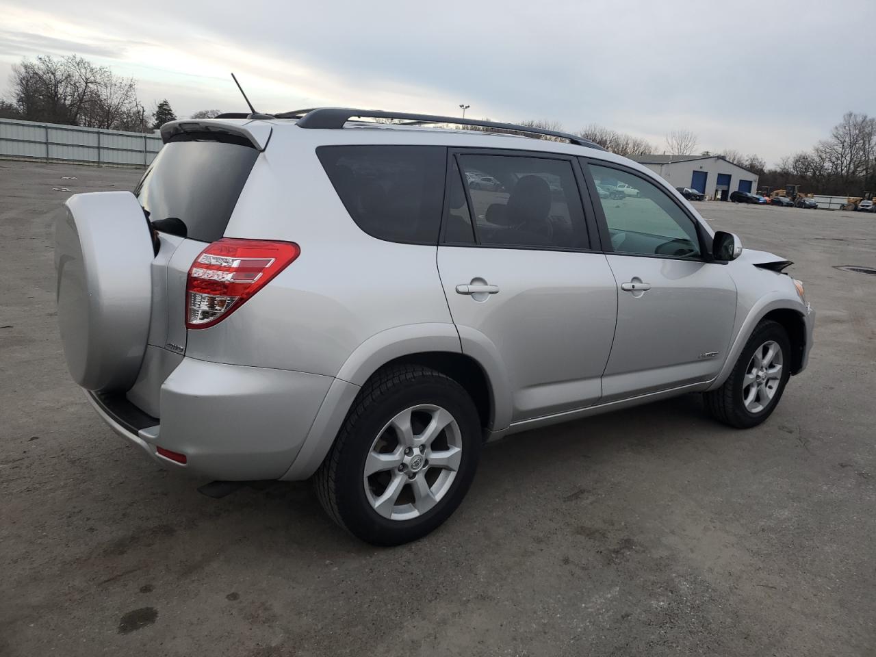 Image 3 of 2012 TOYOTA RAV4 LIMITED 2012 with VIN 2T3DF4DV7CW262157
