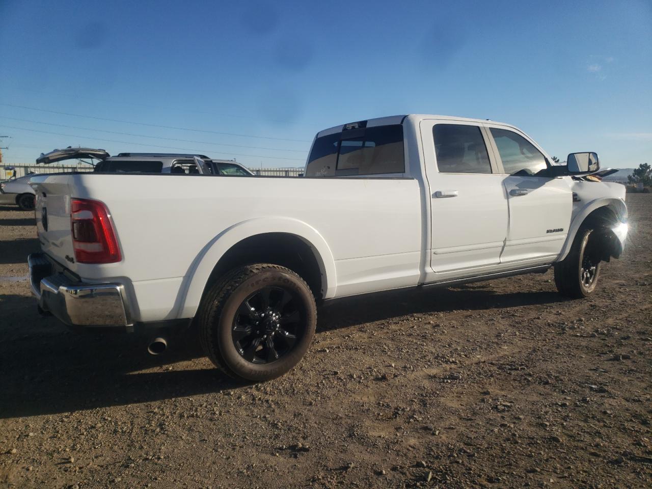 Image 3 of 2022 RAM 3500 LIMITED 2022 with VIN 3C63R3RL7NG420415
