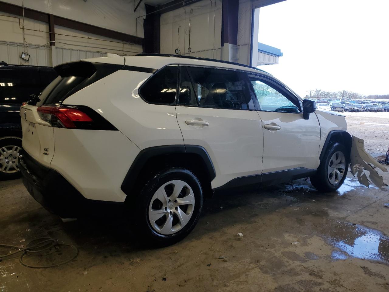 Image 3 of 2019 TOYOTA RAV4 LE 2019 with VIN 2T3F1RFV6KC008313