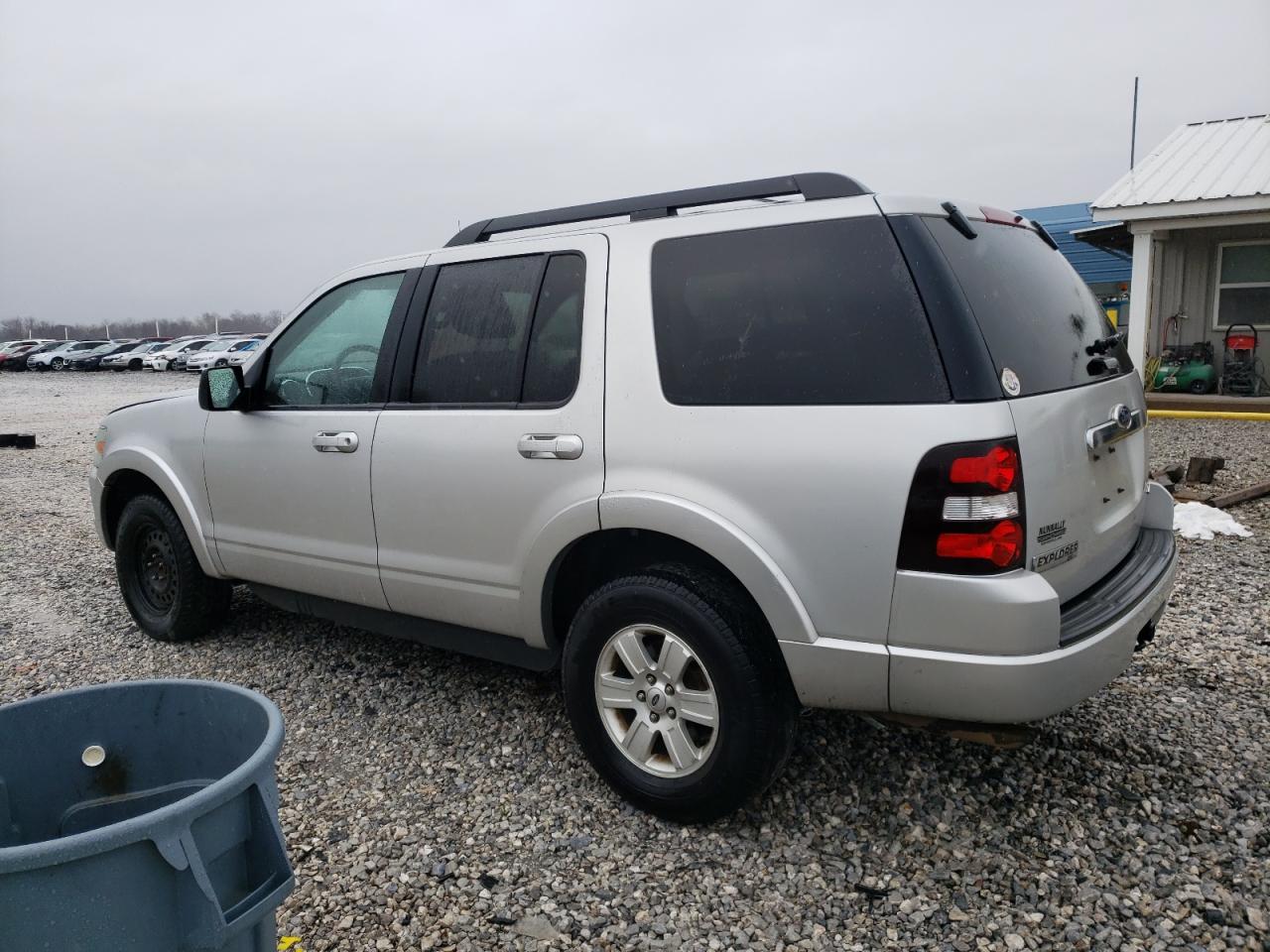 Obraz 2 z 2010 FORD EXPLORER XLT 2010 z VIN 1FMEU7DE3AUA64144