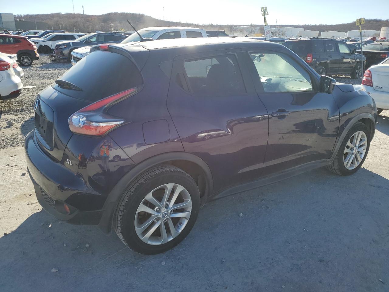 Изображение 3 2016 NISSAN JUKE S 2016 с VIN JN8AF5MR0GT608512