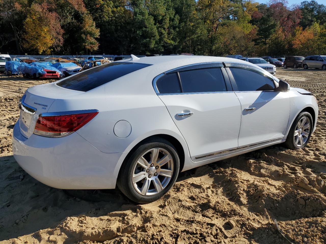 Obraz 3 z 2011 BUICK LACROSSE CXL 2011 z VIN 1G4GC5ED5BF104350