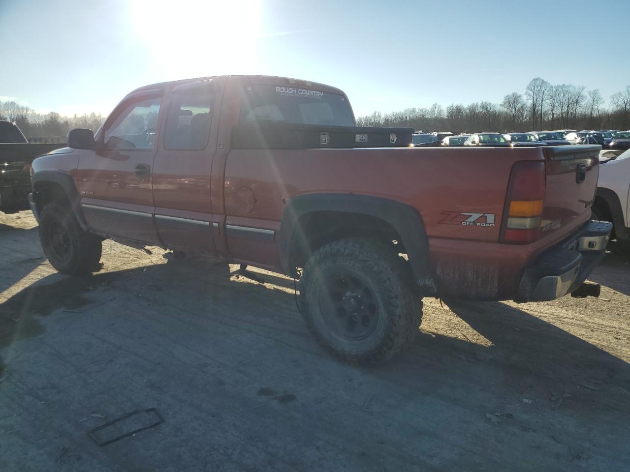 Image 2 of 2001 CHEVROLET SILVERADO K1500 2001 with VIN 1GCEK19T51E124885