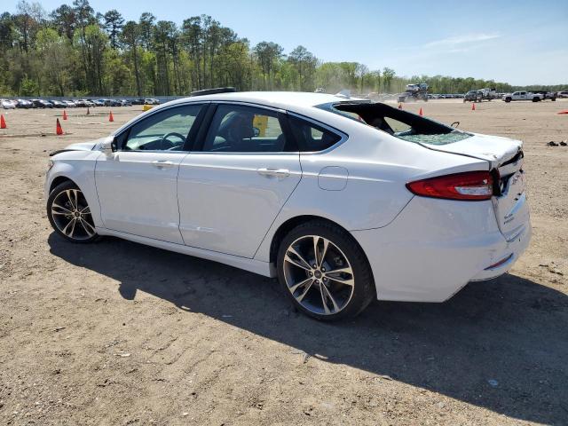 Изображение 2 2019 FORD FUSION TITANIUM 2019 с VIN 3FA6P0D94KR241602