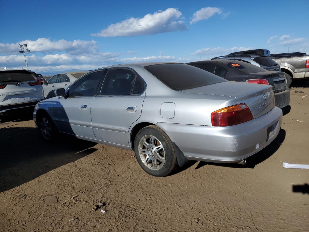 Image 2 of 1999 ACURA 3.2TL  1999 with VIN 19UUA5650XA031902